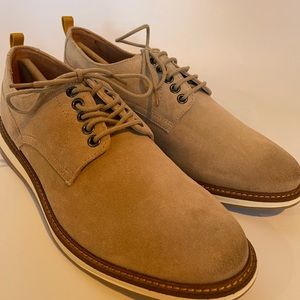 Clarks Mens Chantry Walk Taupe Suede Oxford Dress Shoe Sz. 8.5W